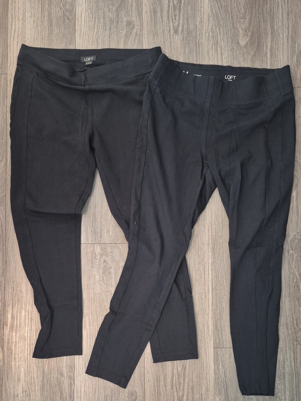 LOFT Black Ponte Skinny Ankle Pants Pair